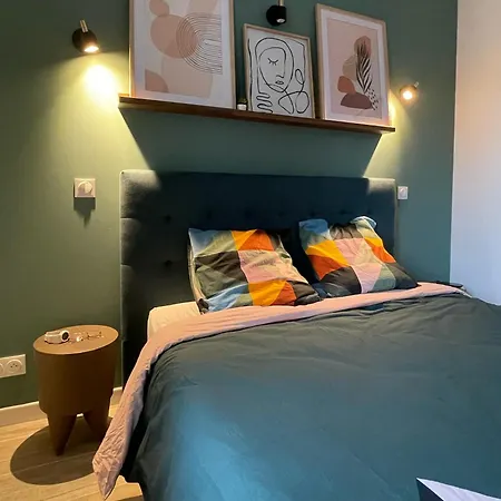 Un Contemporain En Centre-ville * La Seyne-sur-Mer