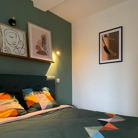 Un Contemporain En Centre-ville La Seyne-sur-Mer